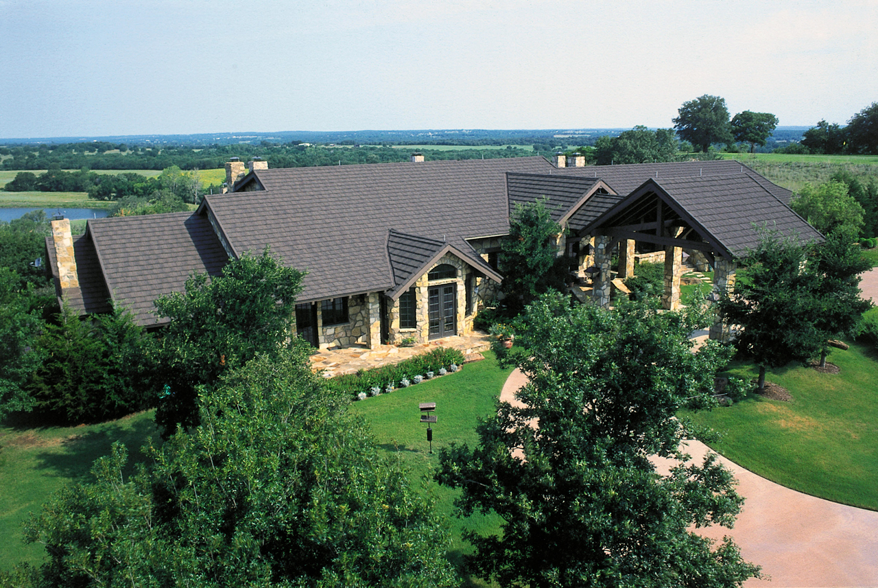 Commercial lodge building with metal roofing in Texas